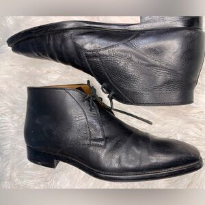 Magnanni Black Leather Oxfords